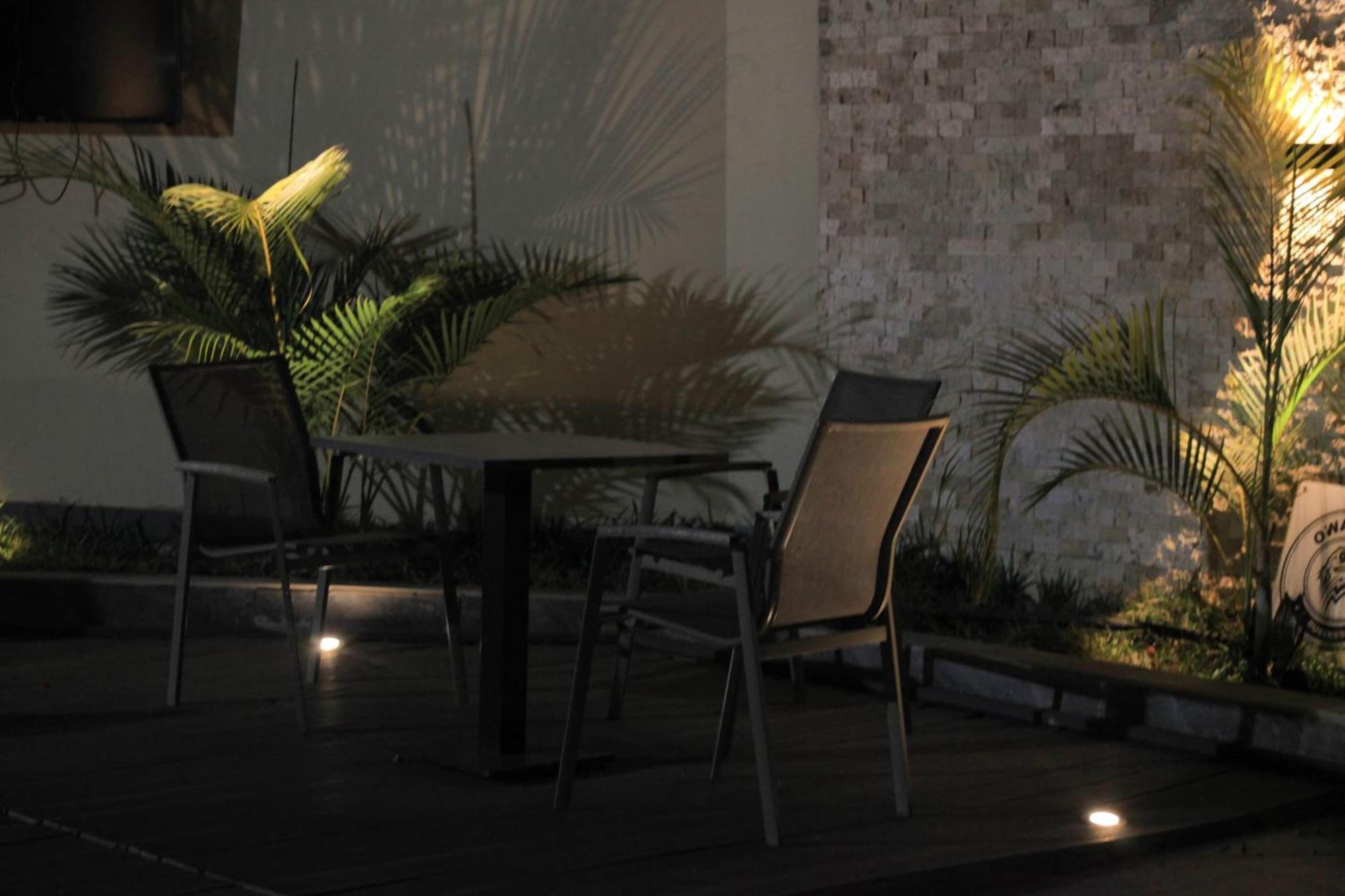 Hotel Owandja House Lubumbashi Exterior foto